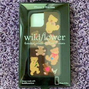 Wildflower Bear IPhone 11 Pro Phone Case